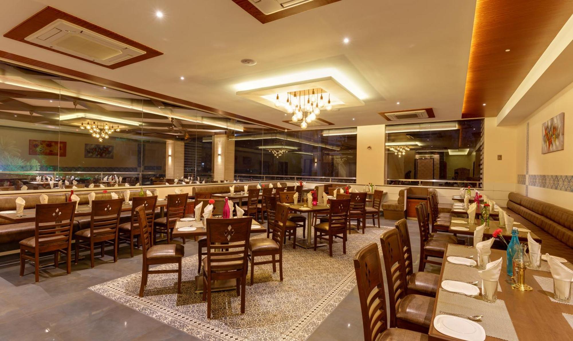 Hotel Ayodhya Colhapur Exterior foto