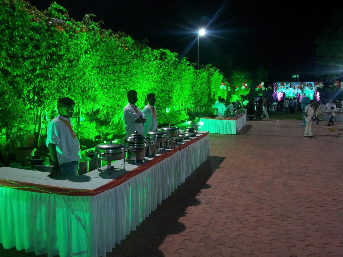 Hotel Ayodhya Colhapur Exterior foto