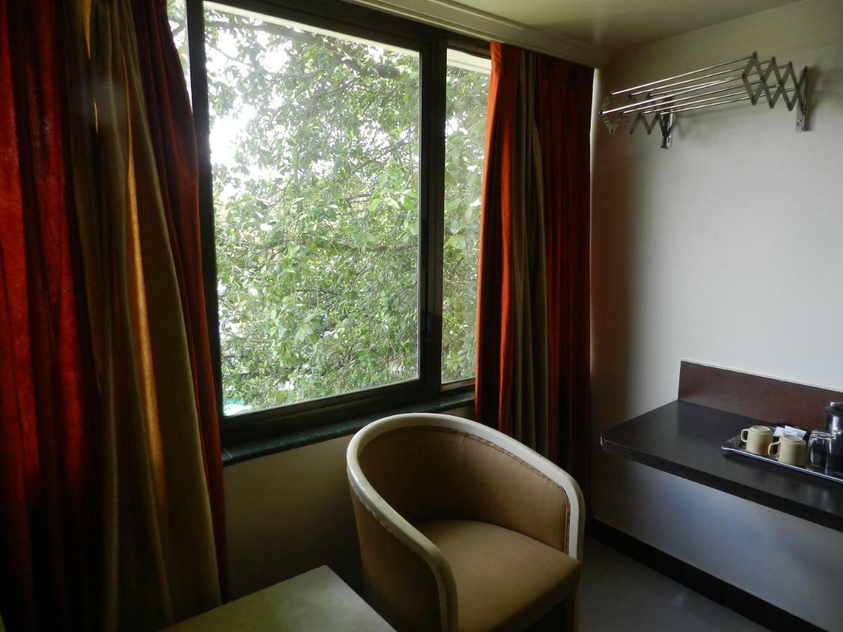 Hotel Ayodhya Colhapur Exterior foto